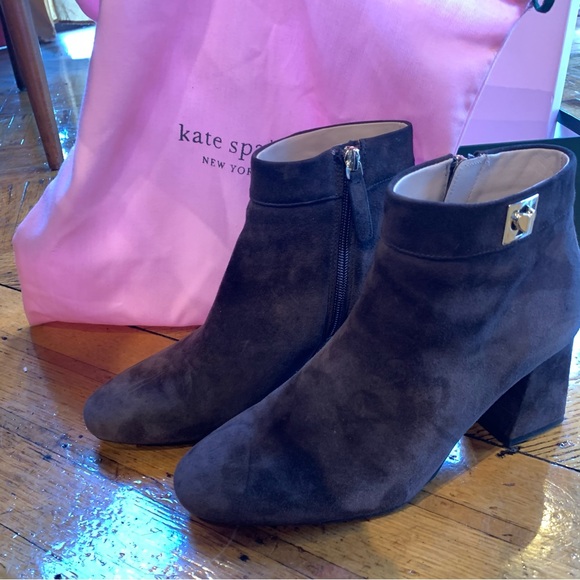 Kate spade New York adalyn ankle boots brown suede round toe chunky block heel - Picture 3 of 6